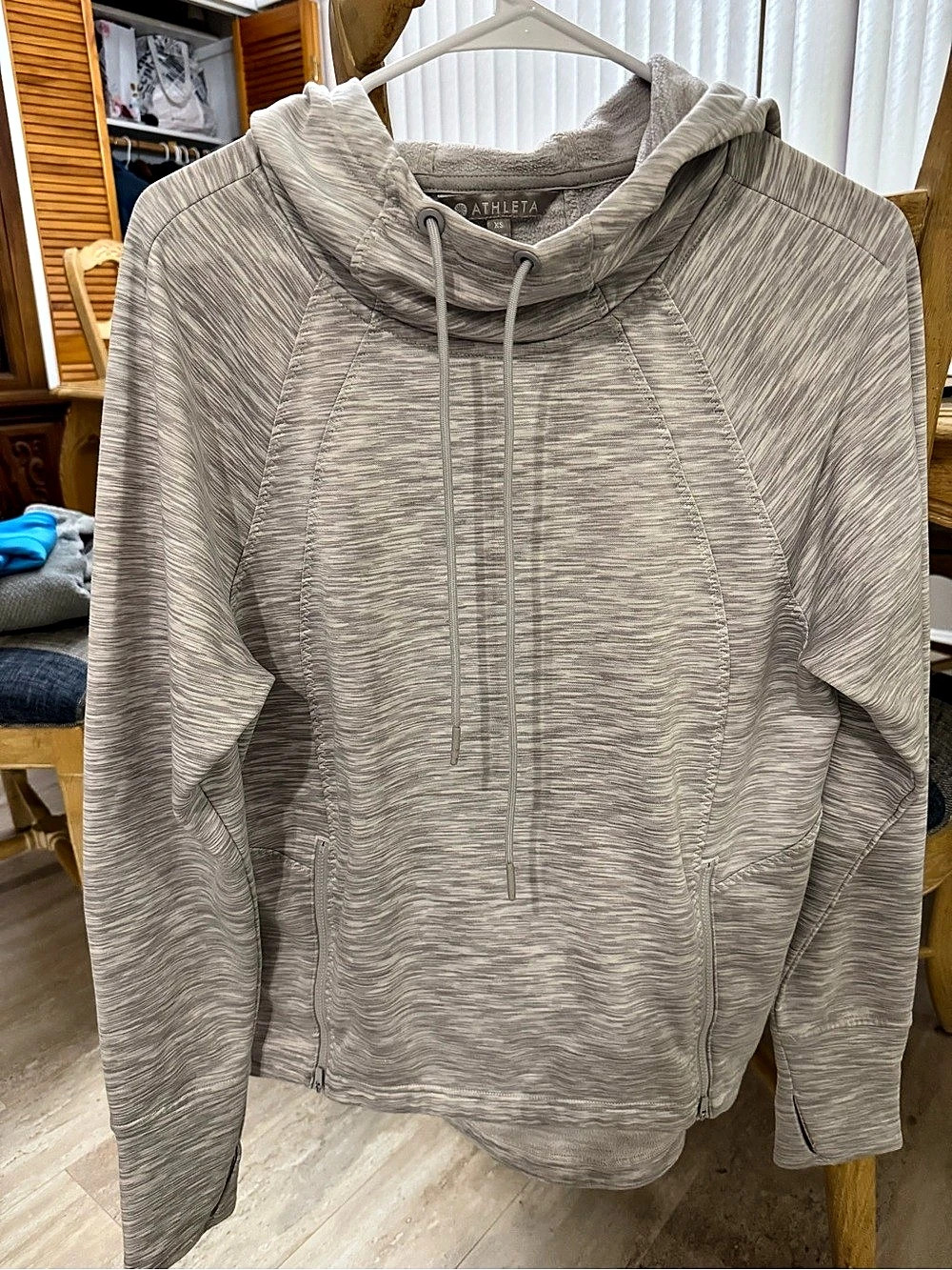 Athleta Space Dye Cowl Neck Hoodie with Zip Pockets Gray XS